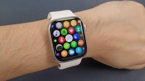 Microwear W17 Smart Watch Series 7 with 1.9 inch Full Display.