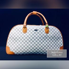 Polyester travel bag