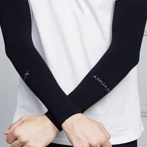 Aqua. x Sunscreen uv protection cycling hand sleeve